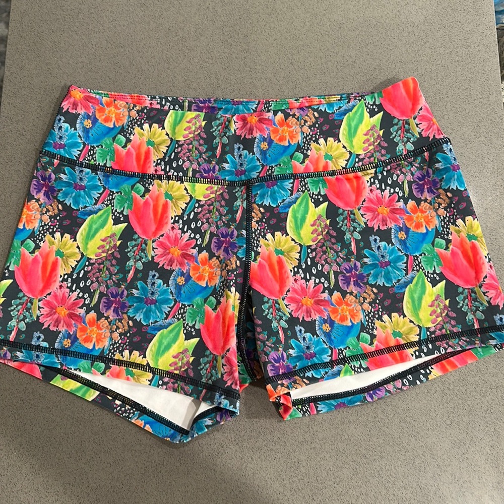 Born Primitive Double Take Booty Shorts. Size M.